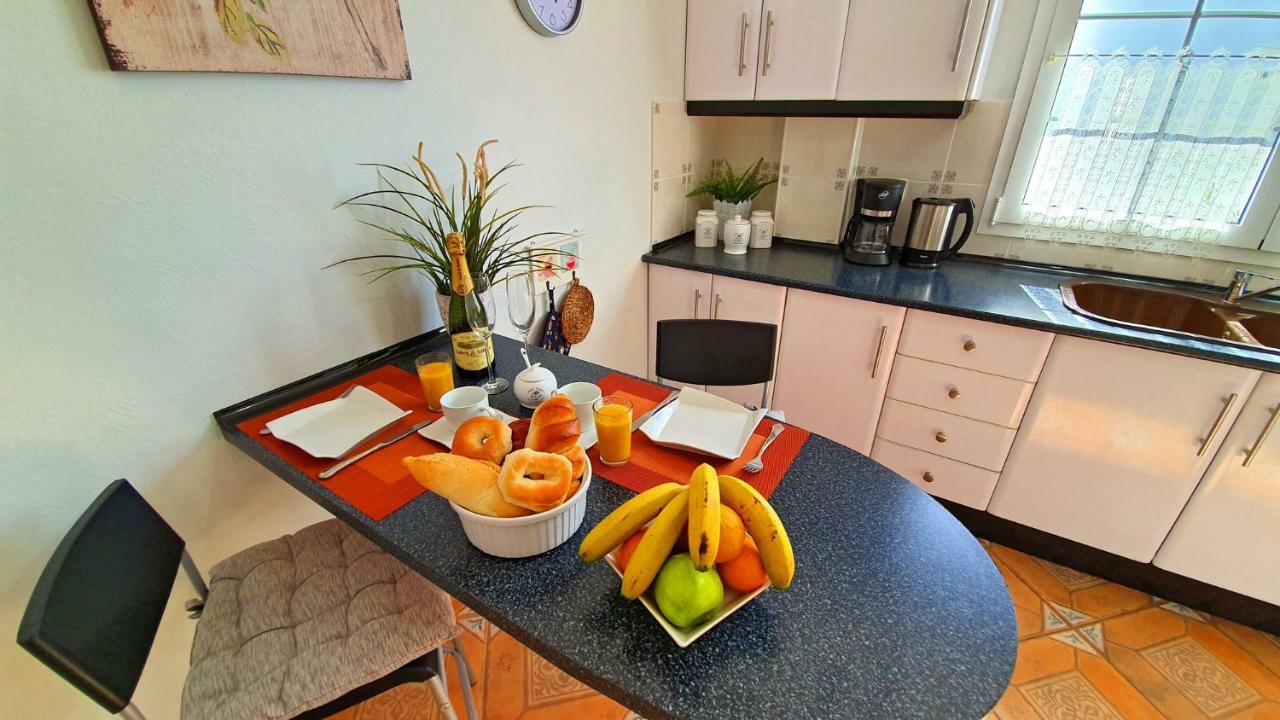 Ferienhaus Casa Blanca - Tarajalejo - Glasfaserinternet - Meerblick Εξωτερικό φωτογραφία