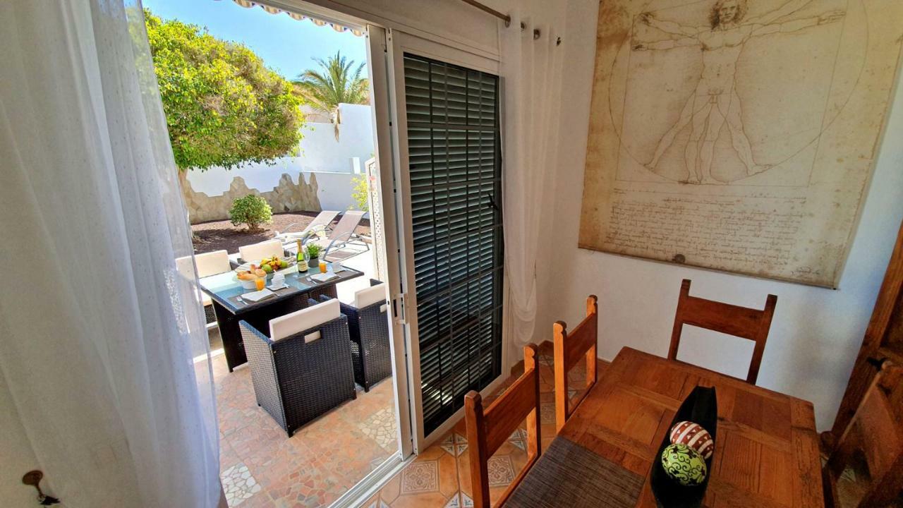 Ferienhaus Casa Blanca - Tarajalejo - Glasfaserinternet - Meerblick Εξωτερικό φωτογραφία